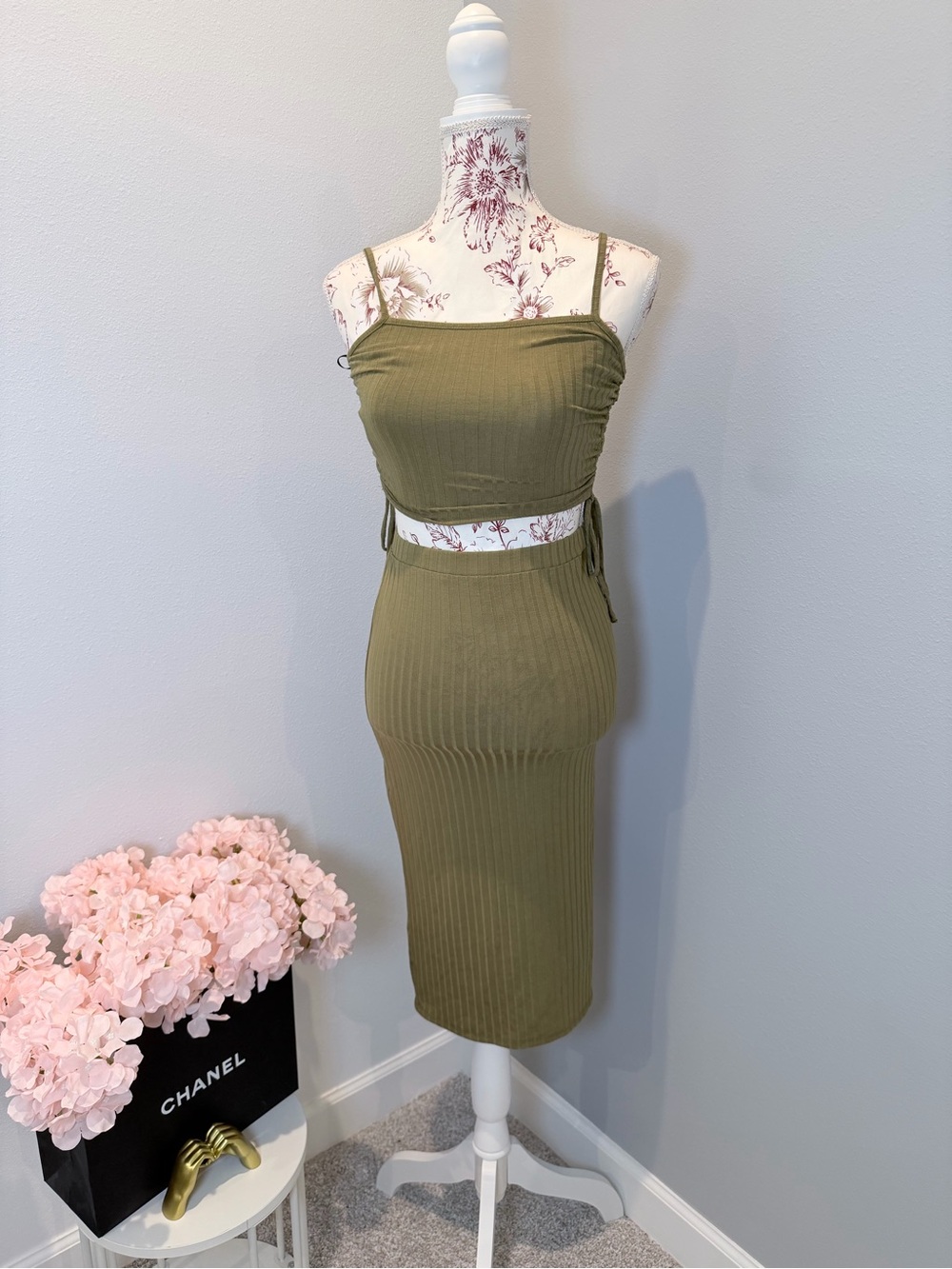 Forever 21 Olive Ribbed Two-Piece Midi Skirt Set